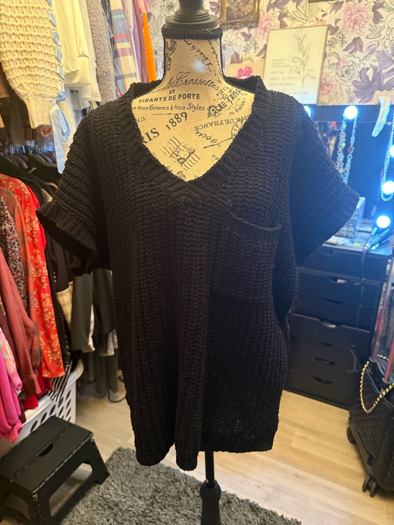 Pol Black V-Neck Short Sleeve Pocket Sweater